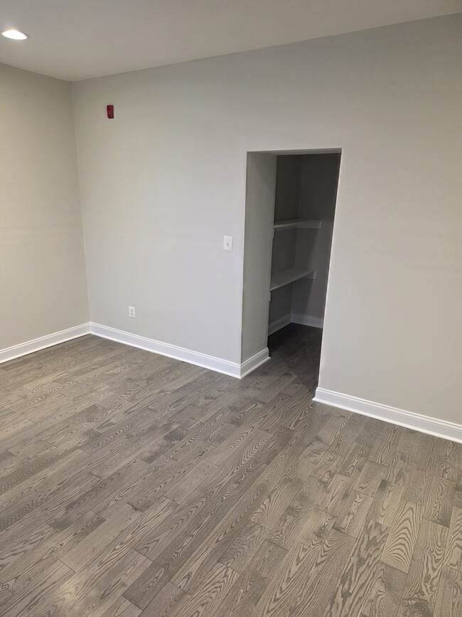 Photo - 602 Washington Ln Unit 1