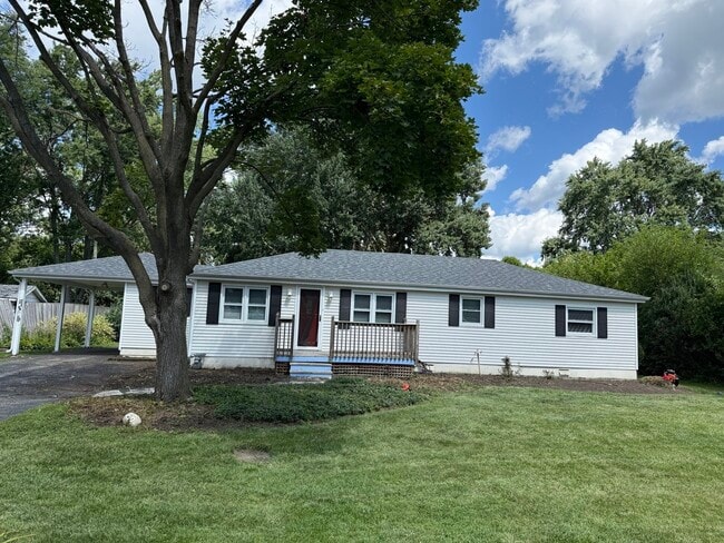 Building Photo - 15258 Walnut Dr Rental