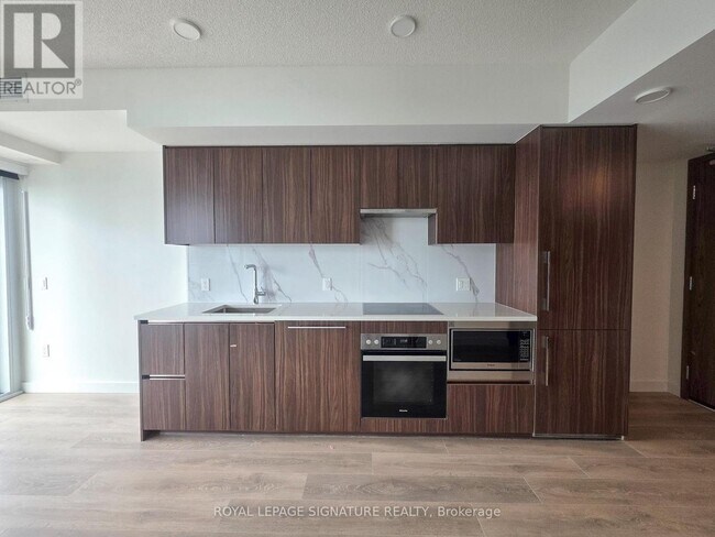 Photo - 3 Concord Cityplace Wy Unit 3312