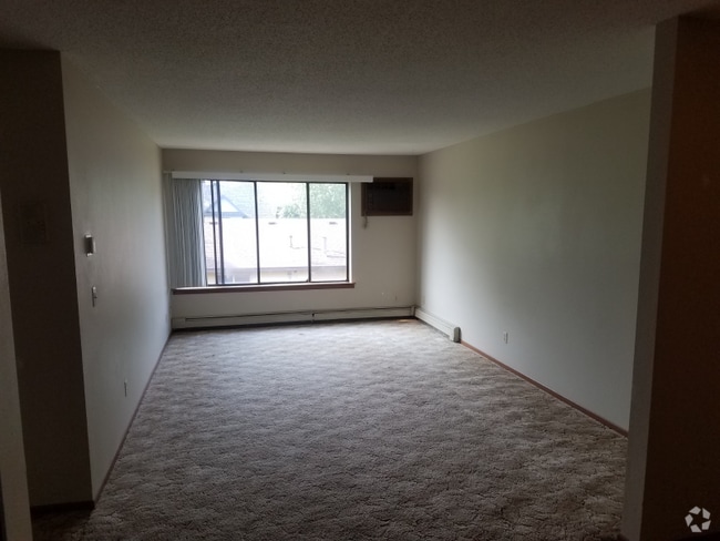 Building Photo - 1501 7th Ave S Rental