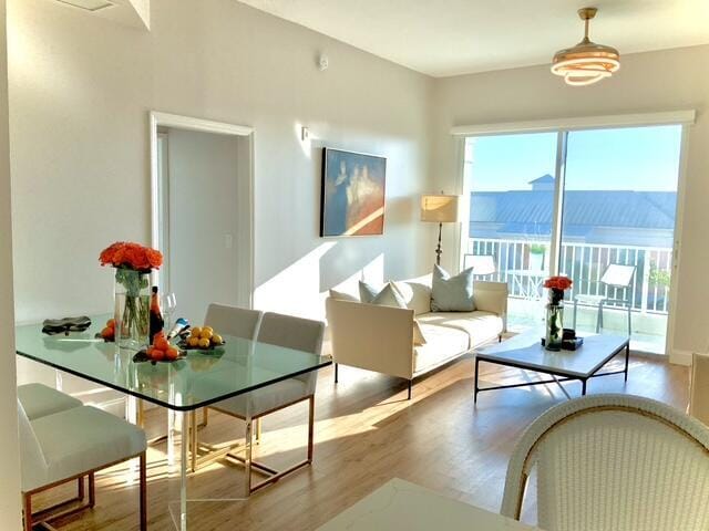 Photo - 804 E Windward Way Unit Ph 21