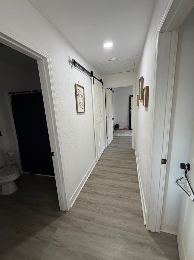 Photo - 2935 W Madison St