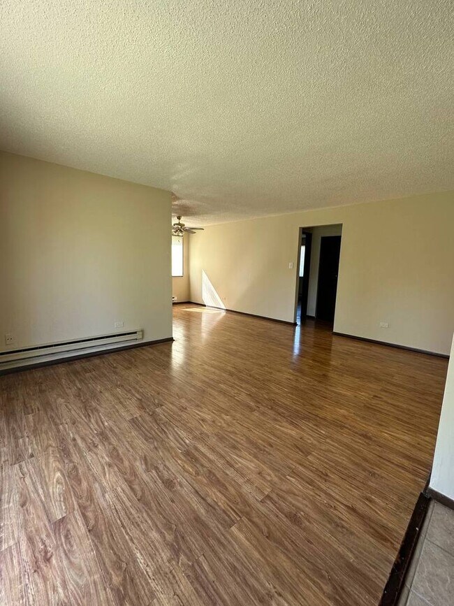 Photo - 5160 Thomas Dr