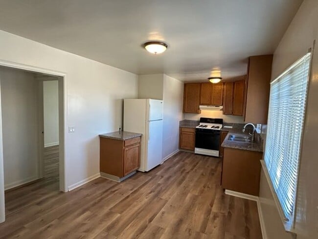 Photo - CM251L Unit 249