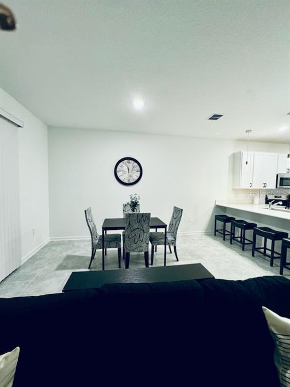 Photo - 3185 Laurent Lp