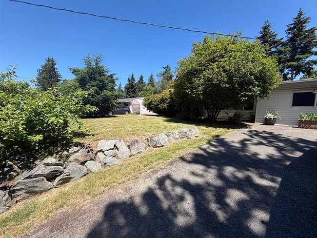 Building Photo - 30140 2nd Pl SW