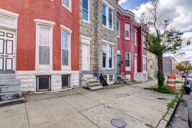 Photo - Beautifully Updated Townhome in Prime Loca...