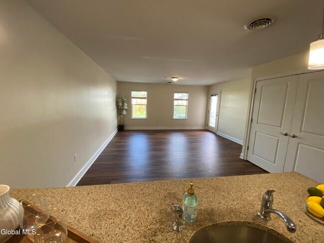 Photo - 3 Hampstead Pl Apartamento Unidad 214