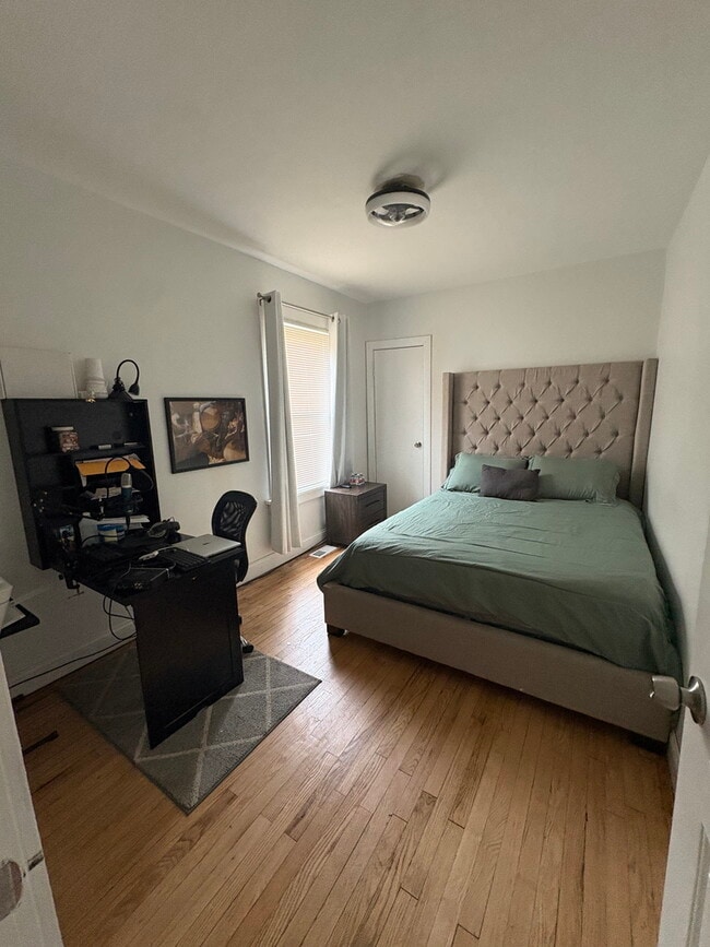 Photo - 10146 S Wentworth Ave