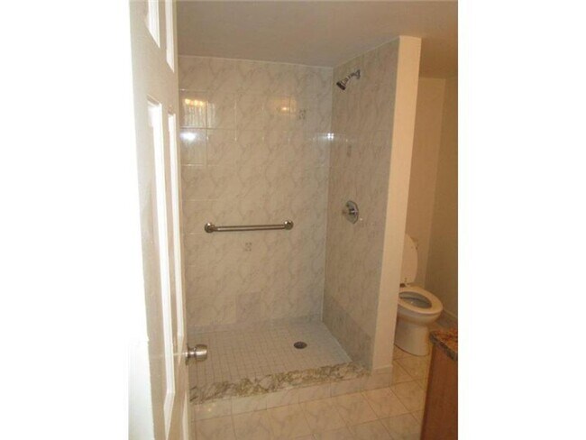 Photo - Spacious 2 Bedroom, 2 Bath Condo in Gated Community