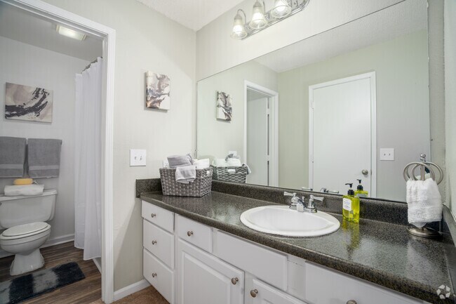 Captain 2BR, 2BA - 1,046SF - Primary Bathroom