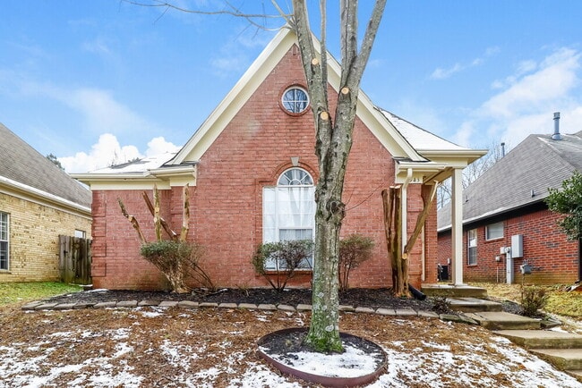 Building Photo - 6943 Parkbrook Ln