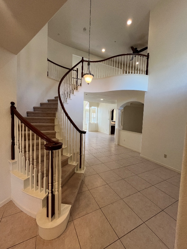 Building Photo - 1250 Earlton Ln