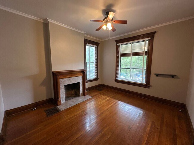 Photo - 329 W 8th Ave Unit 1