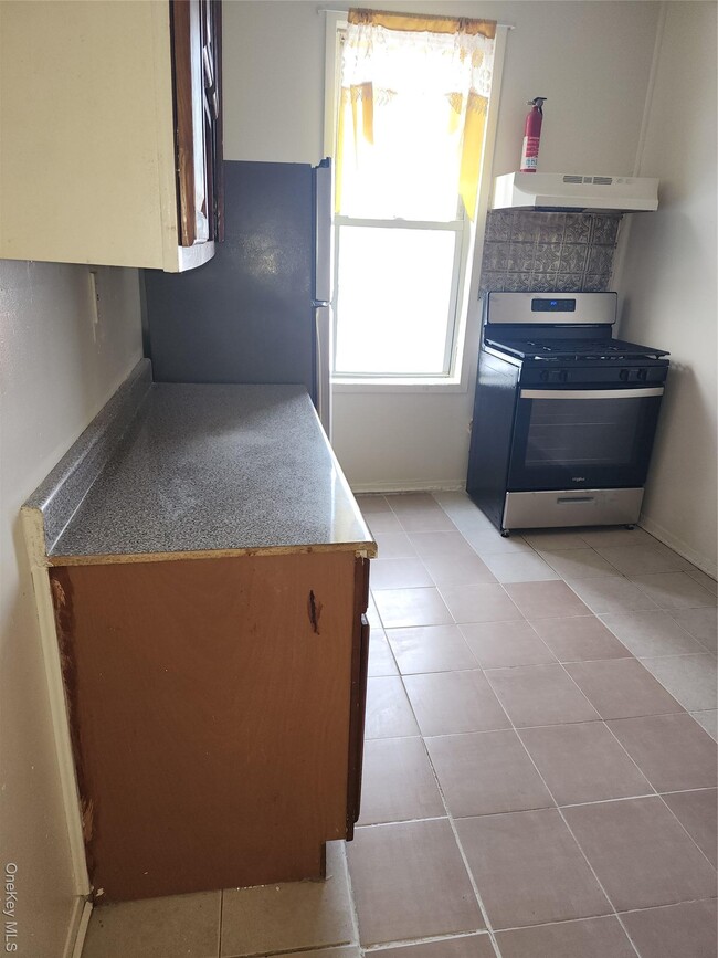 Photo - 205-11 Hollis Ave Unit 2nd. Floor.