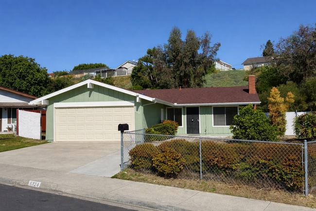 Building Photo - 6124 Dracaena Ct