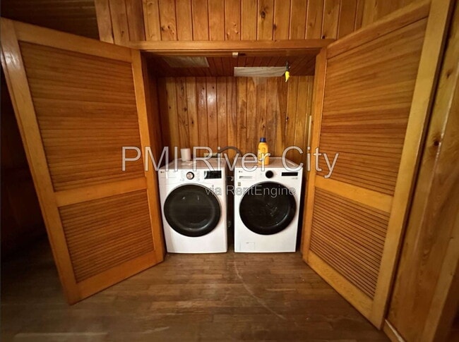 Photo - 11415 Dobson Dr