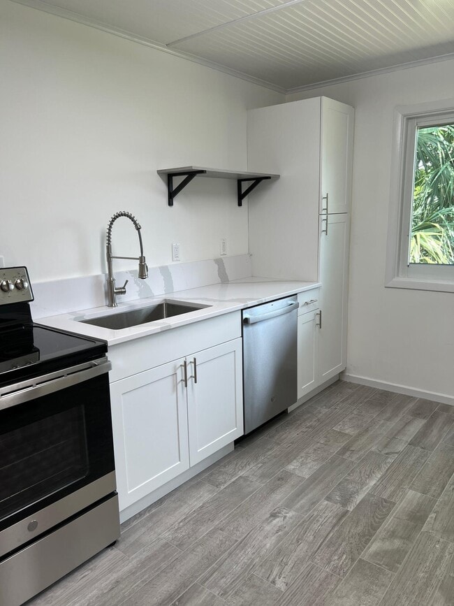 Photo - 515 N 7th St