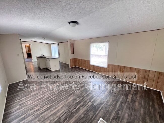 2627 Tingen Rd