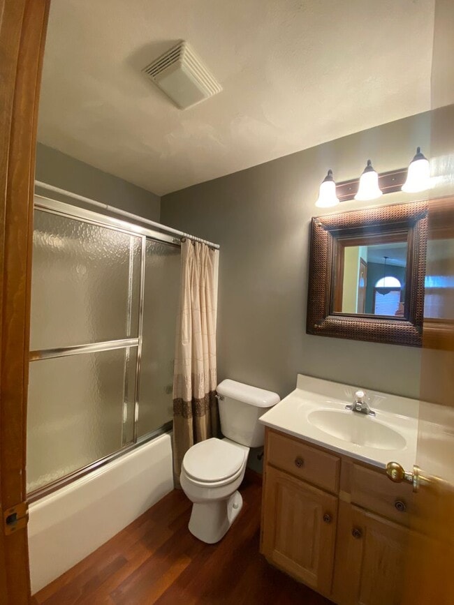 Photo - Beautiful Condo Near Park and Bike Trail!