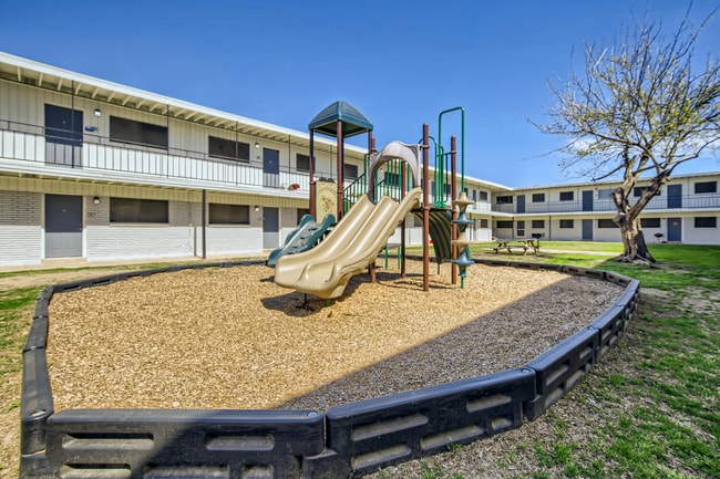 Photo - Mission Villas