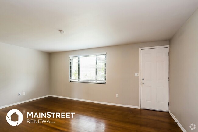 Building Photo - 5023 Cougar Loop Rental