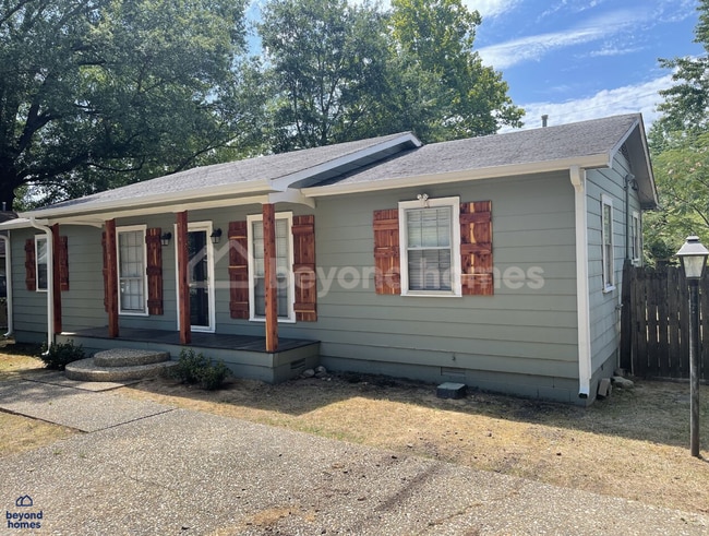 Photo - 204 Calloway Ave