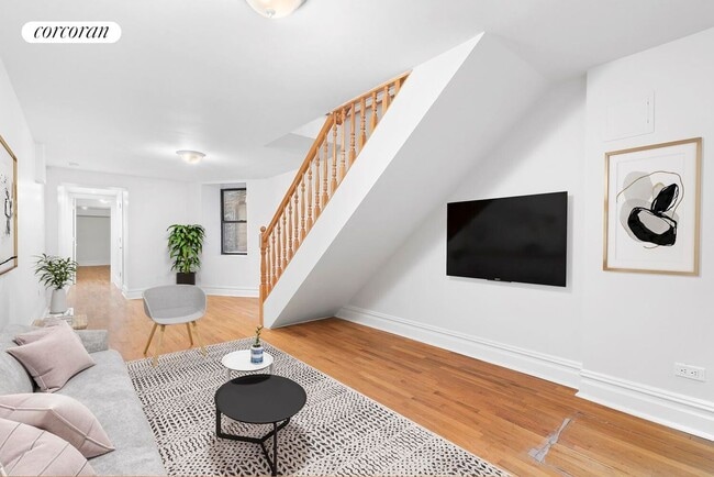 Building Photo - 11 1/2 W 84th St Rental