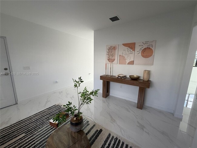 Photo - 2312 E 4th Ave Unit 103