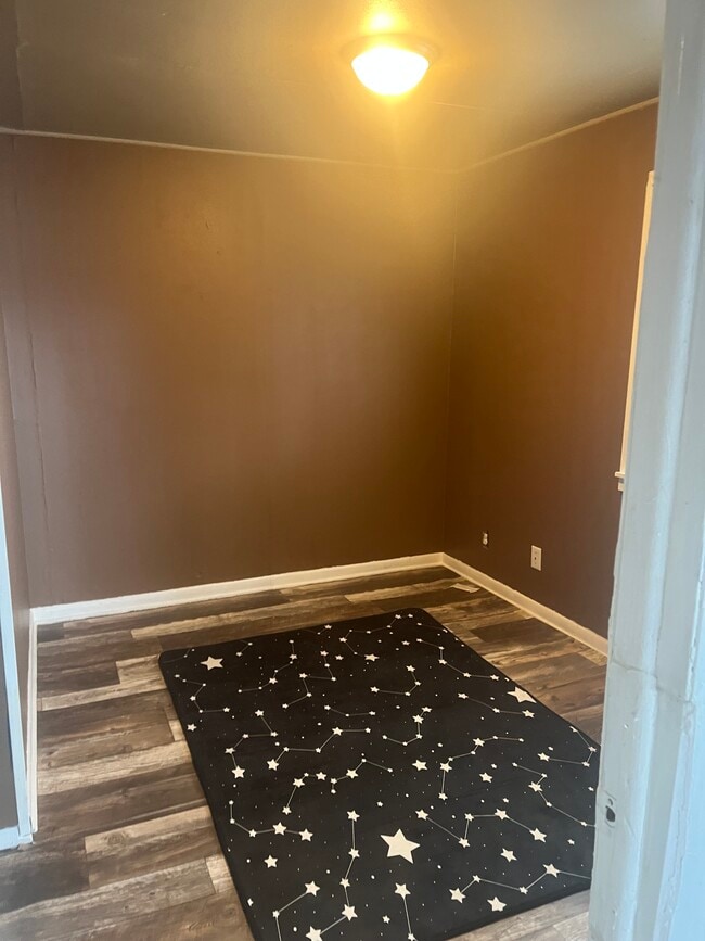 Photo - 68 Mathewson St