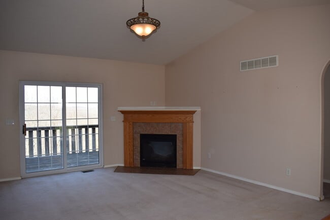 Photo - 4 bed / 3 bed Home with Gorgeous View!!!