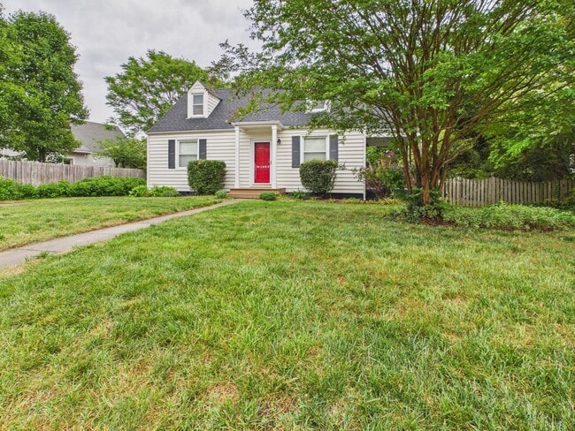 Photo - 1603 Harvard Rd