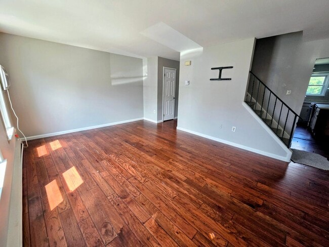 Building Photo - 5657 Wood Ln