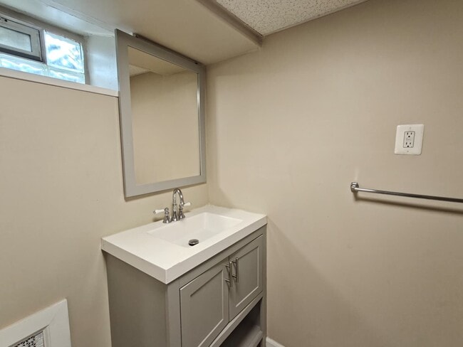 Photo - 6766 Blakemore St Unit C1