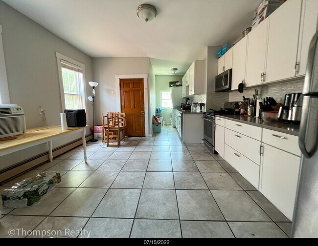 Photo - 372 Medford St