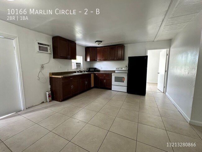 Building Photo - 10166 Marlin Cir Unit B
