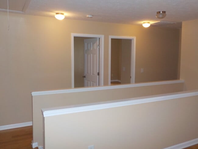 Photo - 8310 Oak Knoll Dr