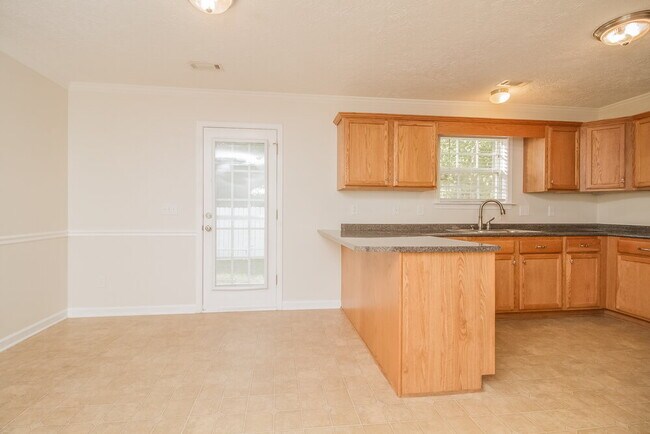 Photo - 3155 Hardwood Dr