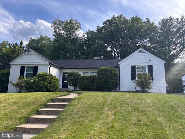 Building Photo - 5602 Pollard Rd