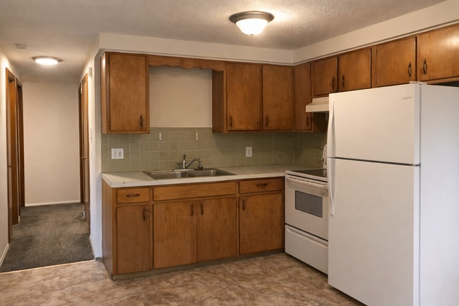 Photo - 3 Bedroom NE Canton House for rent