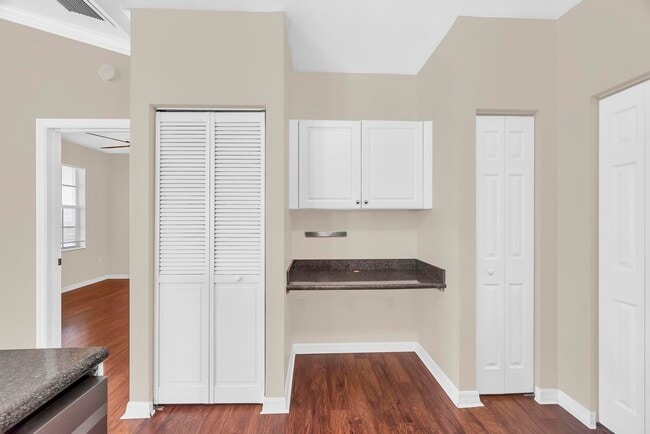 Photo - 319 SE Kitching Cir