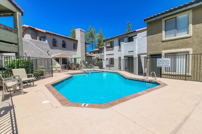 Photo - Vista Sureno