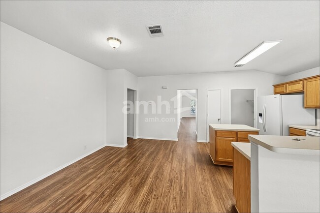 Photo - 12107 Clubhouse