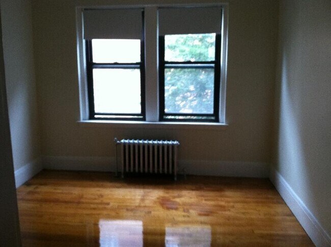 Photo - 349 Pleasant St