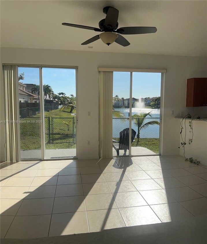 Photo - 4409 NW 113th Ct (Doral, FL)
