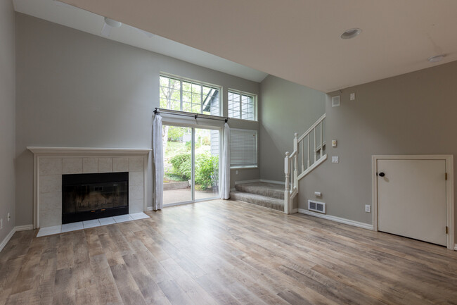 Photo - 9729 NW Miller Hill Dr Townhome