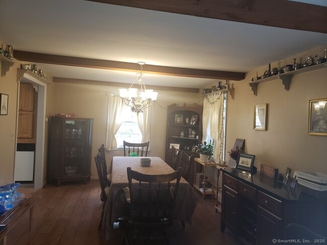 Photo - 18 Hilltop Dr