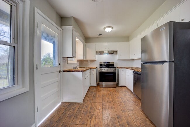Photo - Freshly Updated 2 Bedroom House