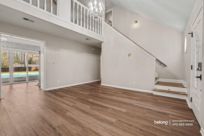 Photo - 1004 Natalie Ln SE