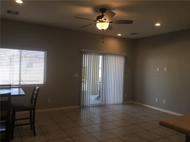 Photo - 2687 Slide Mountain Loop